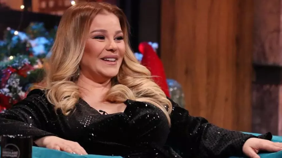 Честито: Десислава стана баба, ето как се казва бебето (СНИМКА)