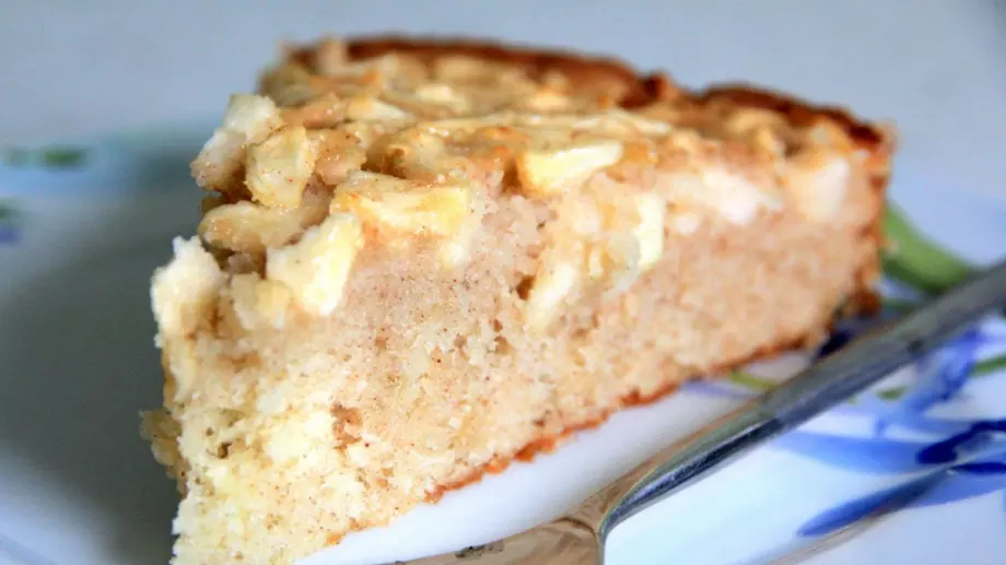 Есенен ябълков сладкиш само за ценители