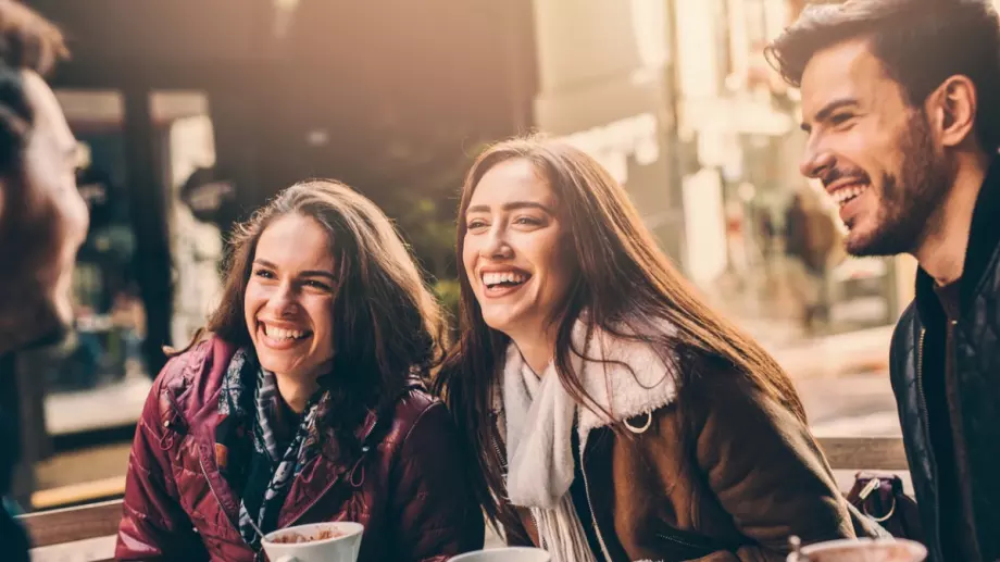 Виц на деня: Отворили магазин за мъжко бельо