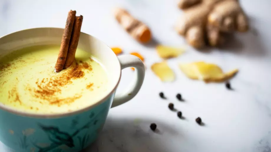 Златно мляко - топи излишните килограми за дни, ето как да си го направите