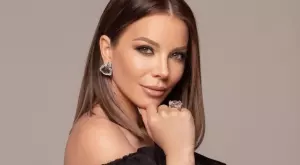 Неузнаваема: Емилия стана копие на Галена (СНИМКА)