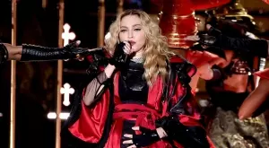 Мадона не спира да провокира 63 годишната певица и дъщеря ѝ