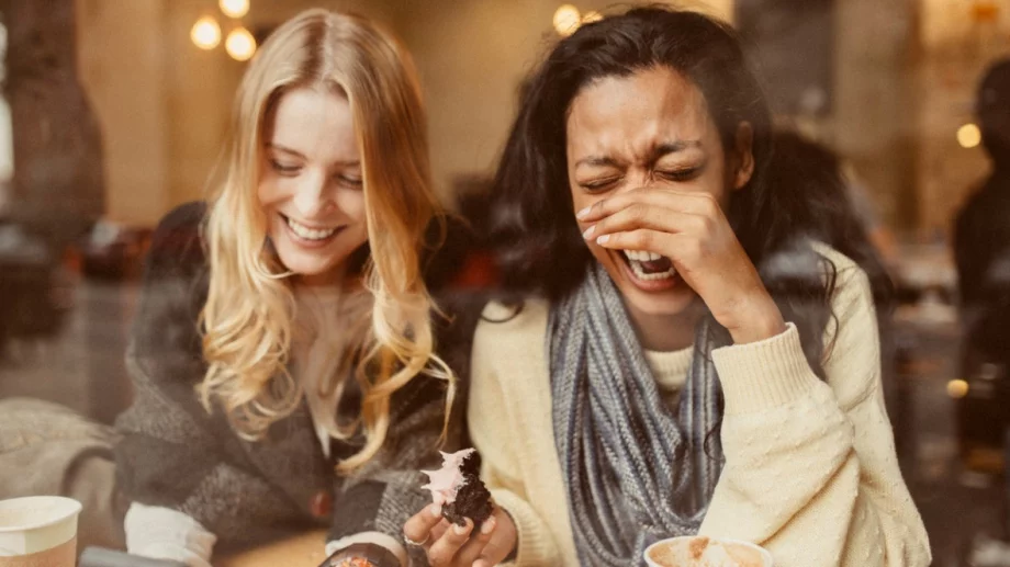 Виц за добро утро: Ближе малкият габровец близалка