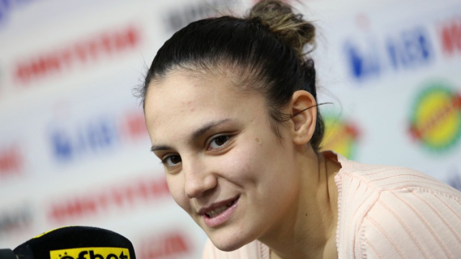 Олимпийската шампионка по карате заяви че е изненадана от шестото
