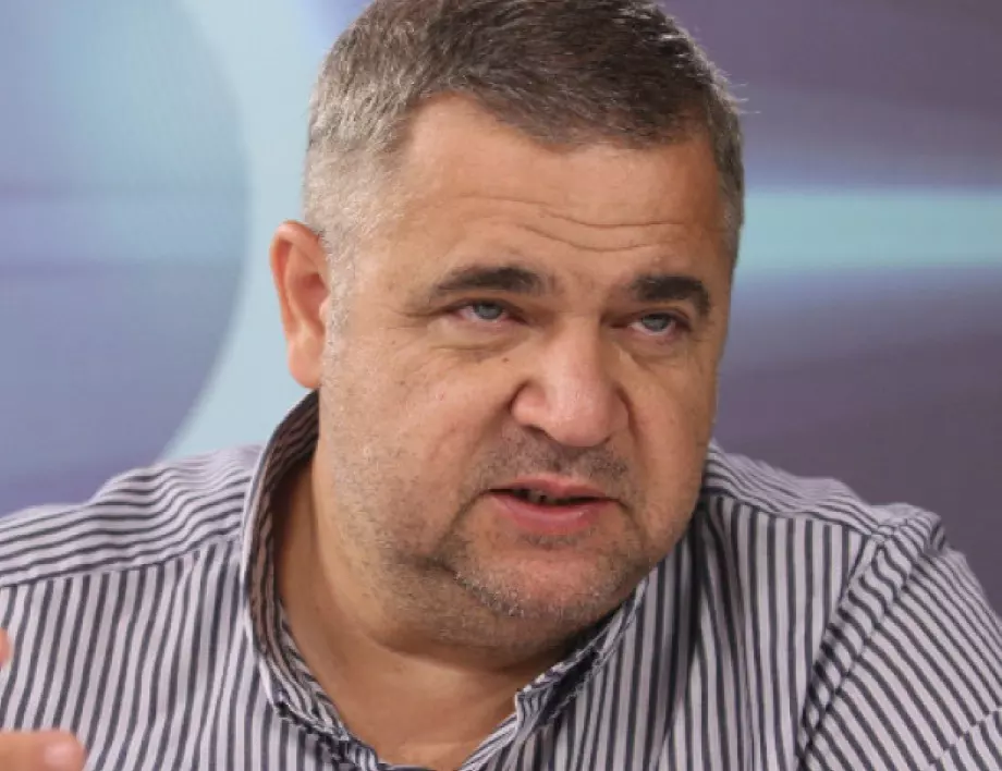 Доц. Ташев: Масираната пропаганда на РСМ срещу България не помогна, Договорът трябва да се спазва