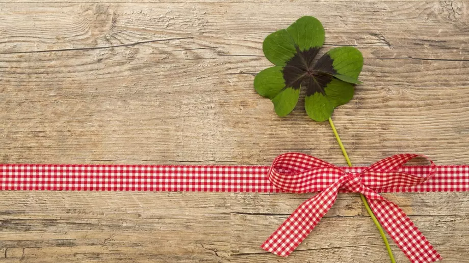 Посочи случайно число от 1 до 14. Сега вижте какво КЪСМЕТЧЕ ви дават ЗВЕЗДИТЕ: