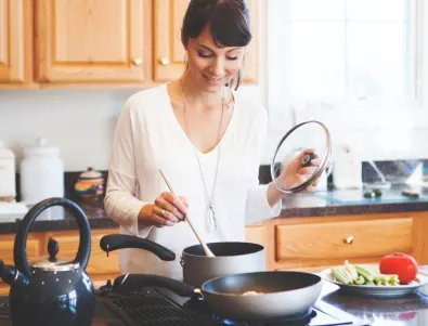 Цял живот сте готвили грешно: Готвачи разкриват трикове за лесно гответе у дома