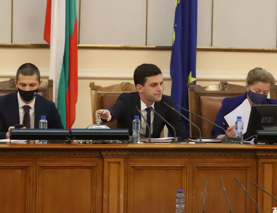 Никола Минчев за зеления сертификат в НС: Ще разчитам на моралната съвест на депутатите