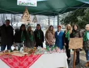 Беше открит традиционният Коледен базар в Тетевен (СНИМКИ)