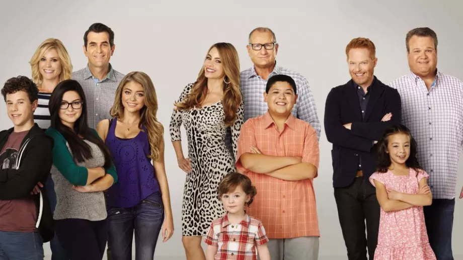 Как изглеждат героите от "Модерно семейство" днес (СНИМКИ)