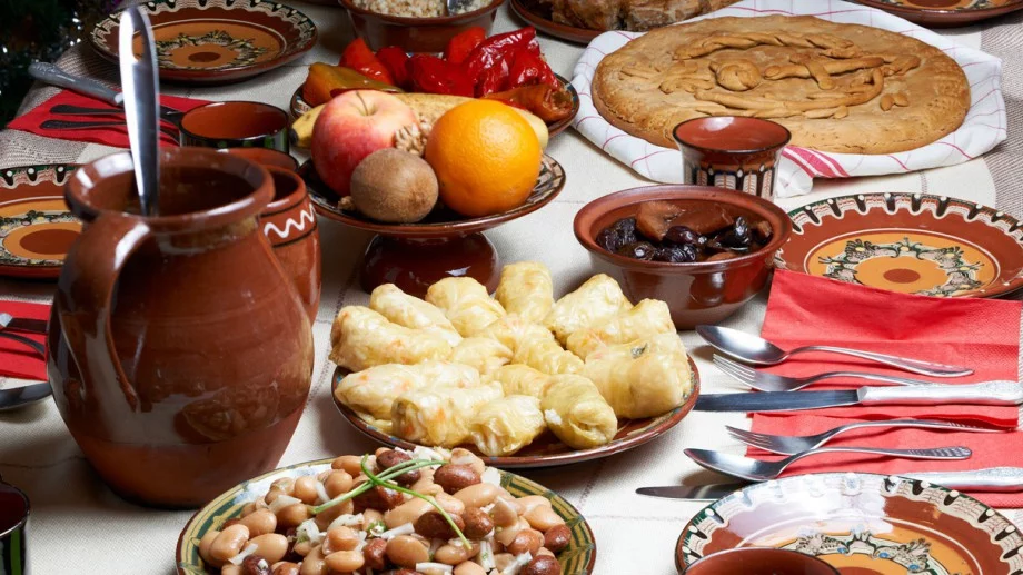 Постни чушки и сарми за Бъдни вечер