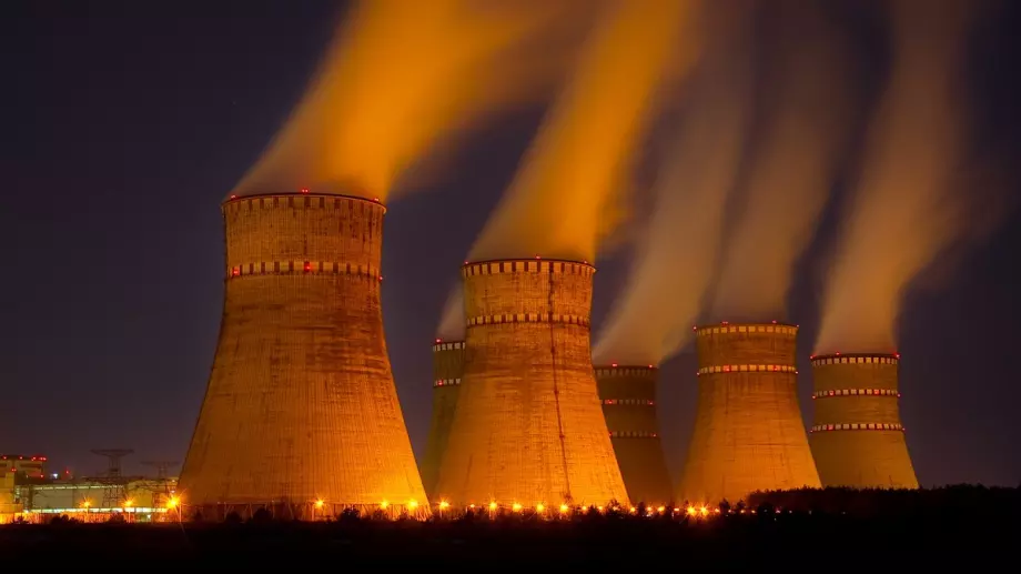 Предупреждение: Индустрията за изкуствен интелект може да разходва толкова енергия, колкото цяла Нидерландия