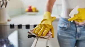 Как да си приготвите домашен препарат за дезинфекция с билки   