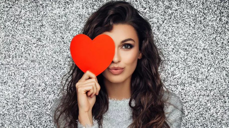 Сърцето не поумнява - колкото и да го лъжат, то отново тупти за някого