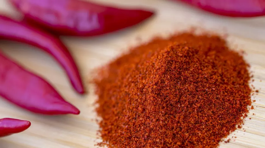 Знаете ли за какво е полезен червеният пипер?