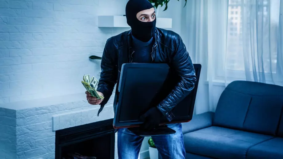 Съвети от ключар: Как да предпазим дома си от кражба