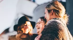 Женски виц за 19 февруари 2024: Жена отишла на хипнотизатор