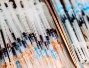 Ново проучване при по-възрастни дава база за размисъл относно ефективността на ковид ваксините