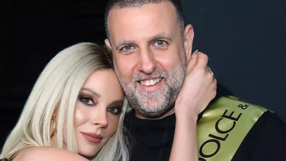 Певицата Лияна просълзи колежката си Емилия