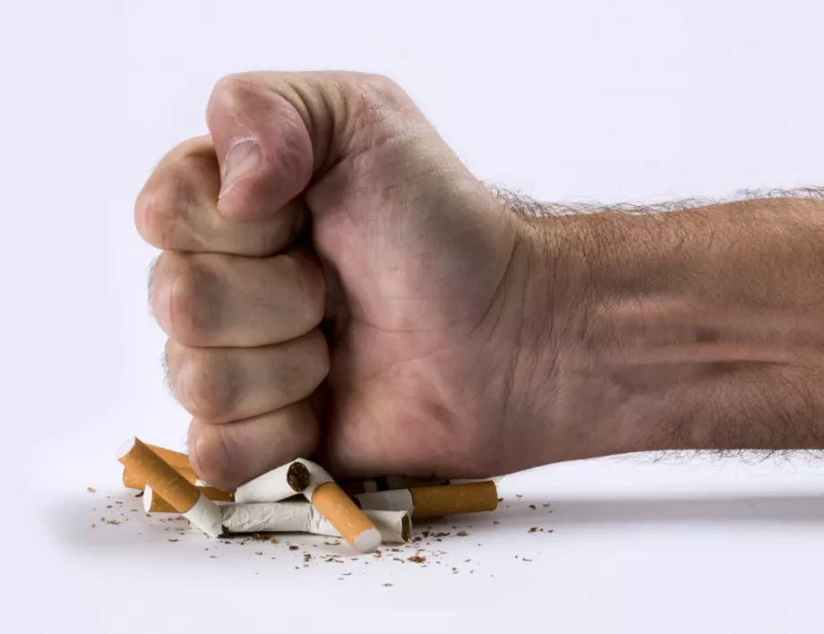 Експерти: Алтернативите с никотин помагат да се намали смъртността от тютюнопушенето