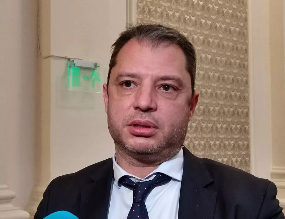 Делян Добрев: Мерките на правителството ще увеличат инфлацията
