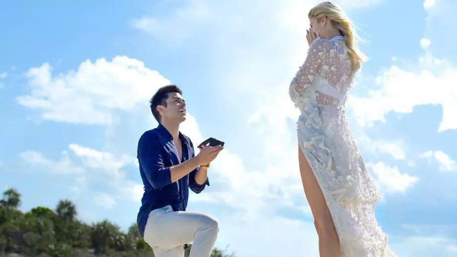 Тези 3 зодии ще се сгодят през юли 2023