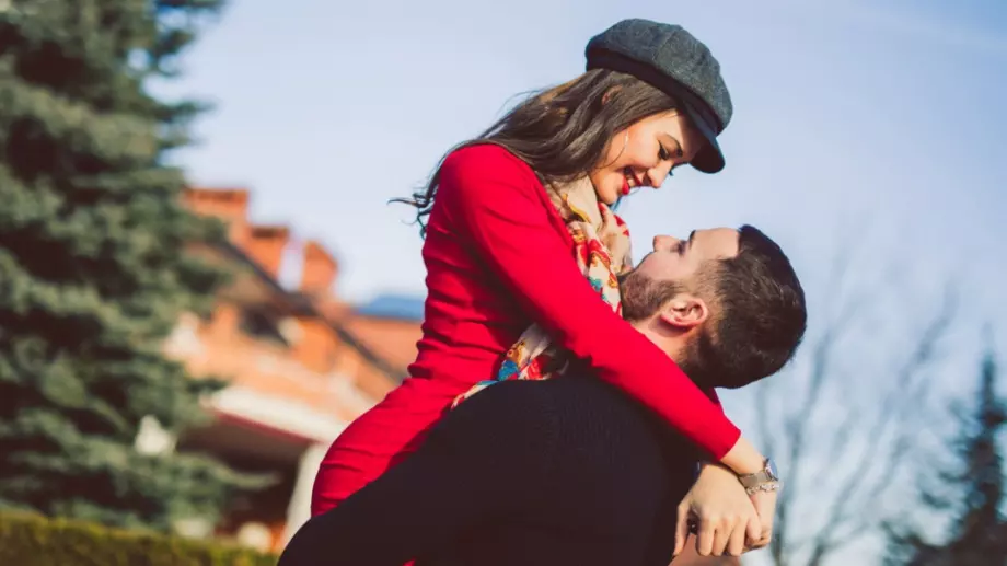 Виц на деня: Млад ерген си намира жена от село