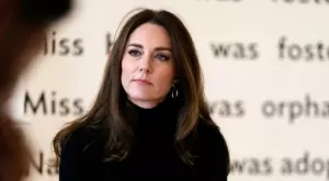 Трима медици са разследвани за достъп до досието на Кейт Мидълтън 