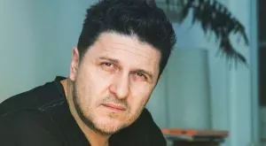 Голяма любов: Блатечки представи официално новото си гадже (СНИМКА)