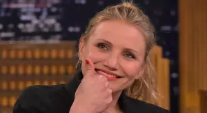 Рецептата за пиле с начос на Камерън Диас, по която всички полудяха (ВИДЕО)