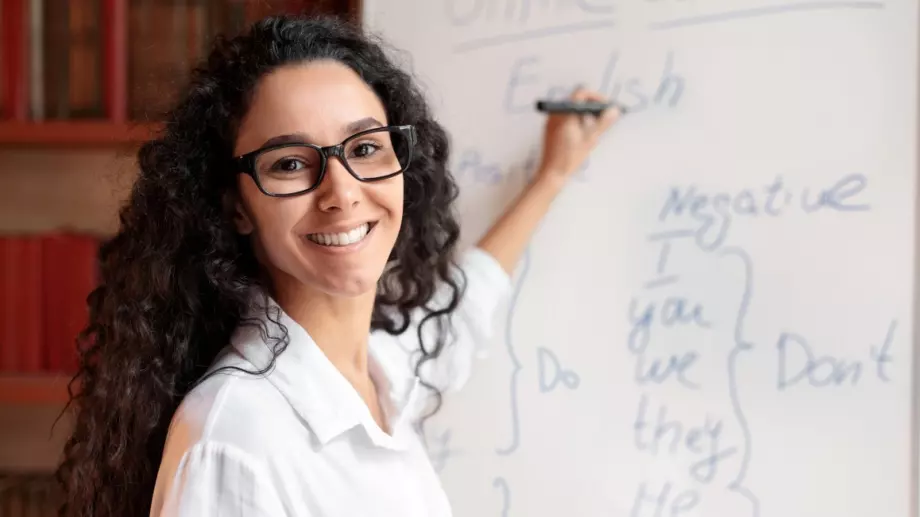 Учителската заплата ще надхвърли 1400 лева