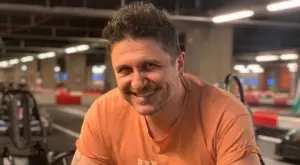 Асен Блатечки разкри дали има жена до себе си