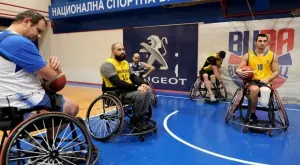 Балкан: Отборът, който играе баскетбол в инвалидни колички (ВИДЕО)