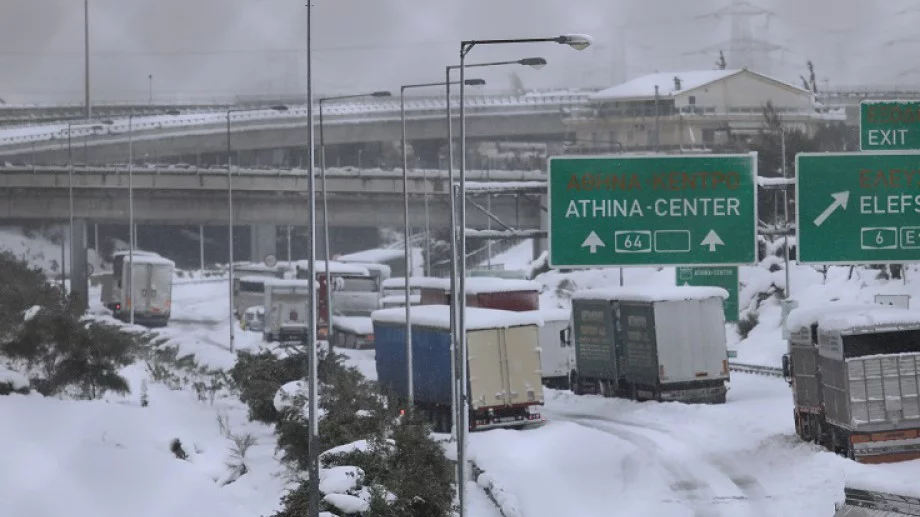 В Гърция са притеснени за отоплението през зимата, търсят евтин начин 