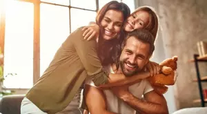 Най-красивото нещо в света е да прегърнете хората, които обичате   