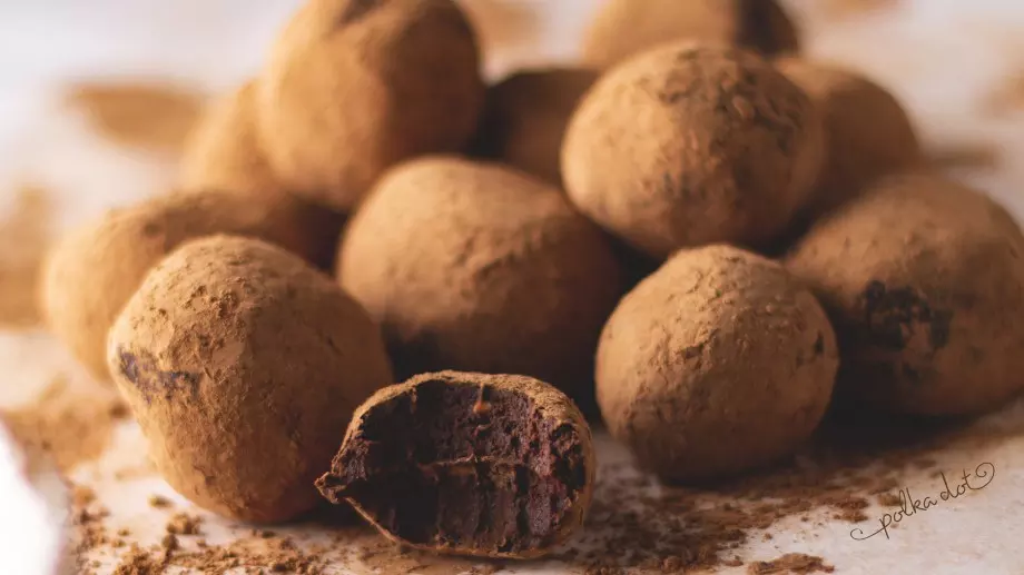 Шоколадови трюфели само с 3 съставки 