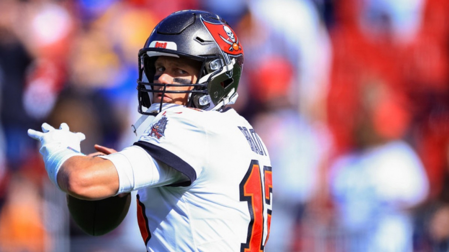 Легендата на Националната футболна лига все още не е решил