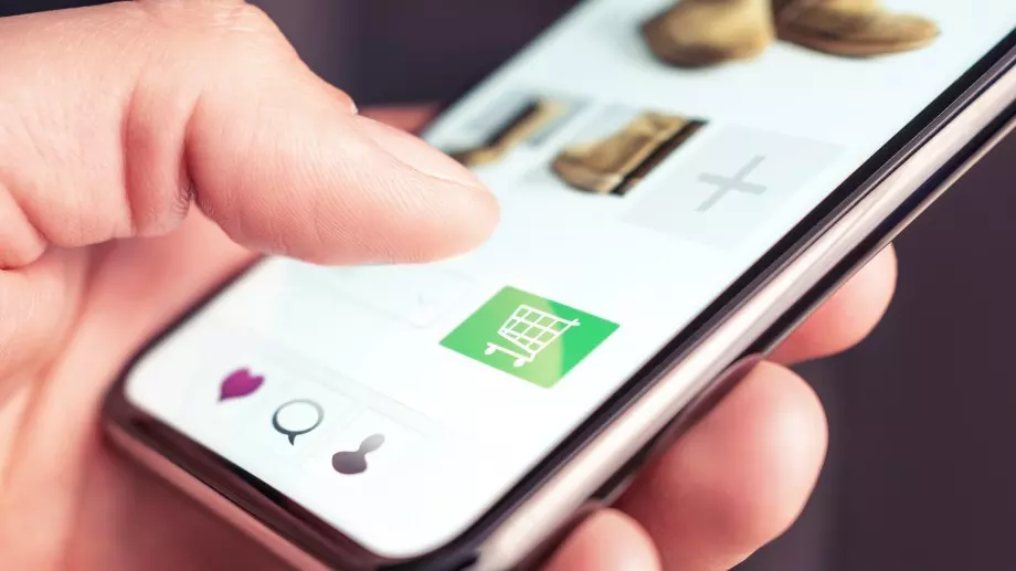 Банки ще следят и докладват на НАП онлайн търговци