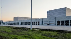 JYSK разширява логистичния си център и отваря нови магазини в България