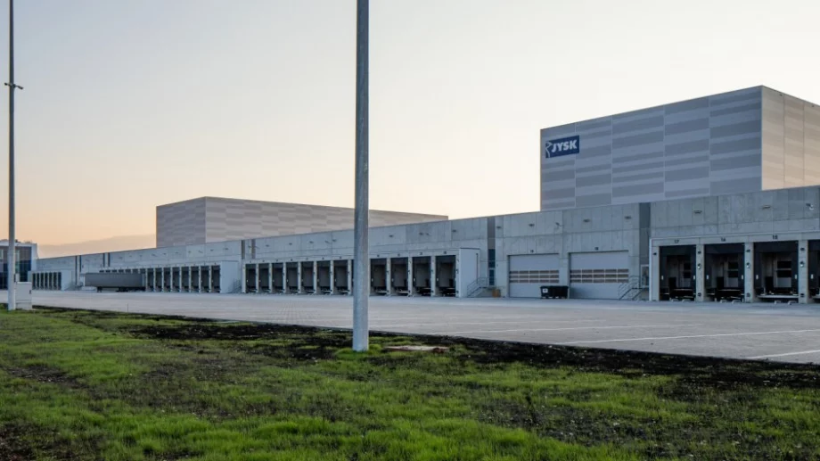 JYSK разширява логистичния си център и отваря нови магазини в България