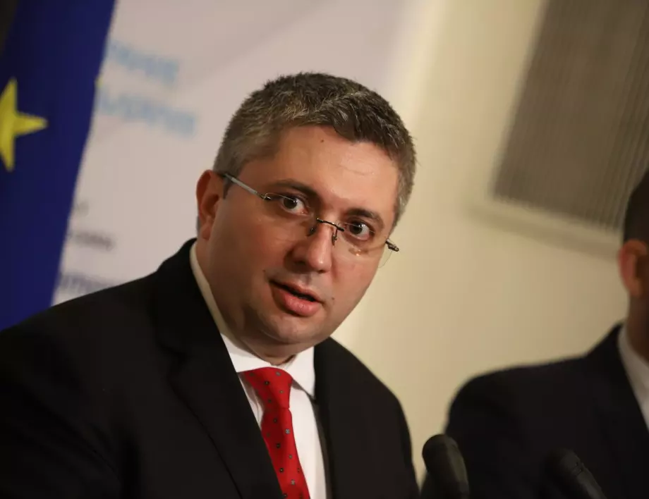 Нанков: ПП да поемат отговорност за решението на КС за разплащането с пътните фирми
