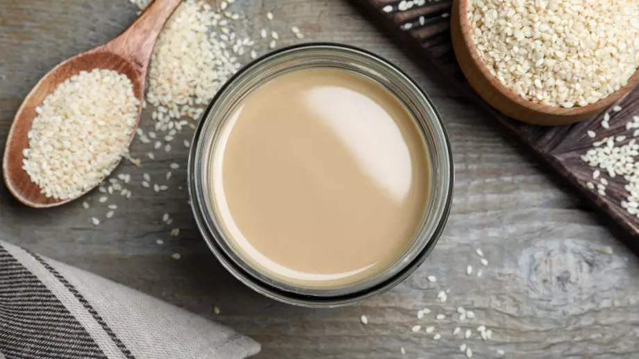 Страхотните ползи за здравето от сусамовия тахан