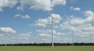 Производител на "зелена енергия" съди Румъния и Полша заради тежки данъци