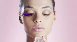Бюти тенденциите на 2022: Цветни мигли