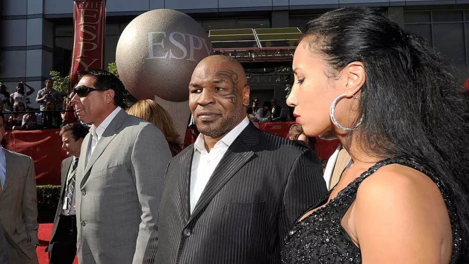 Скандален Майк Тайсън към Доналд Тръмп: Спиш ли с жена ми?