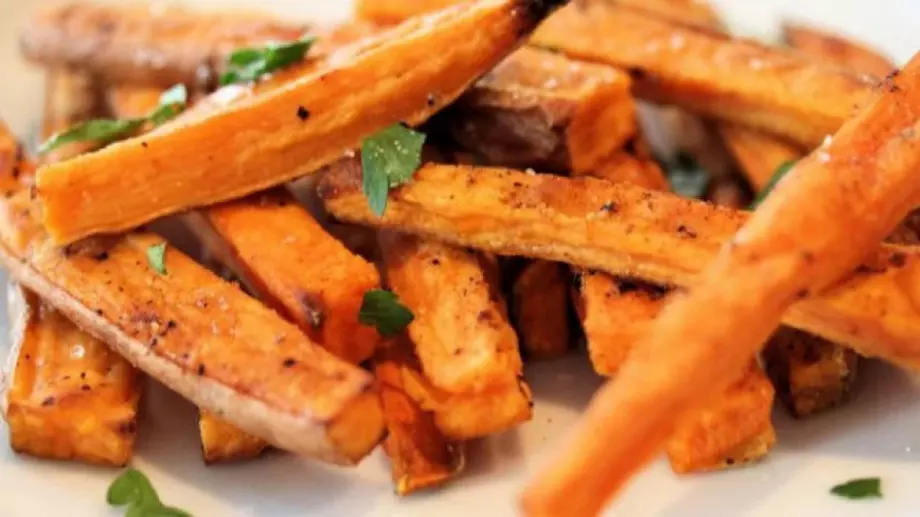 Сладък картоф на фурна