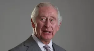 Принц Чарлз отново е с коронавирус