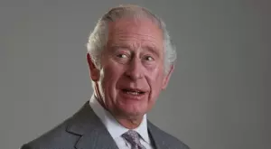 Принц Чарлз иска да приюти украински бежанци в имотите си