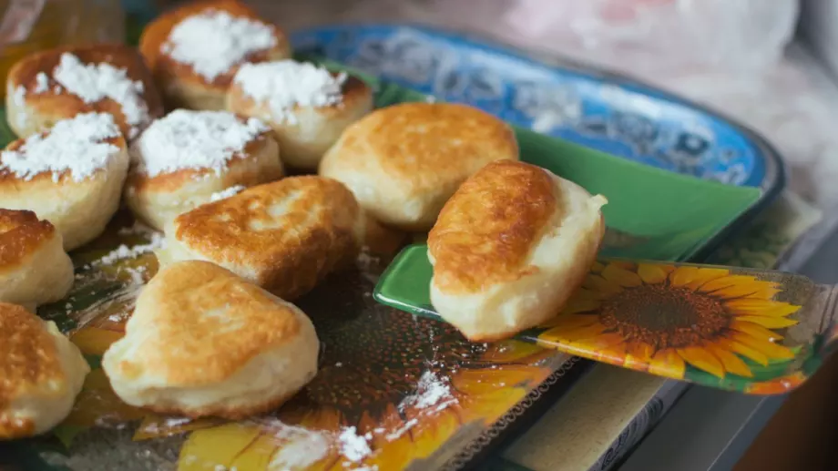 Най-пухкавите бухтички по рецепта на баба