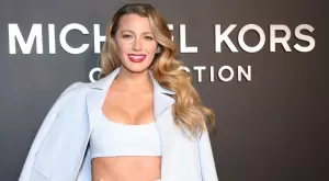 Ето как Блейк Лайвли поддържа фигурата си